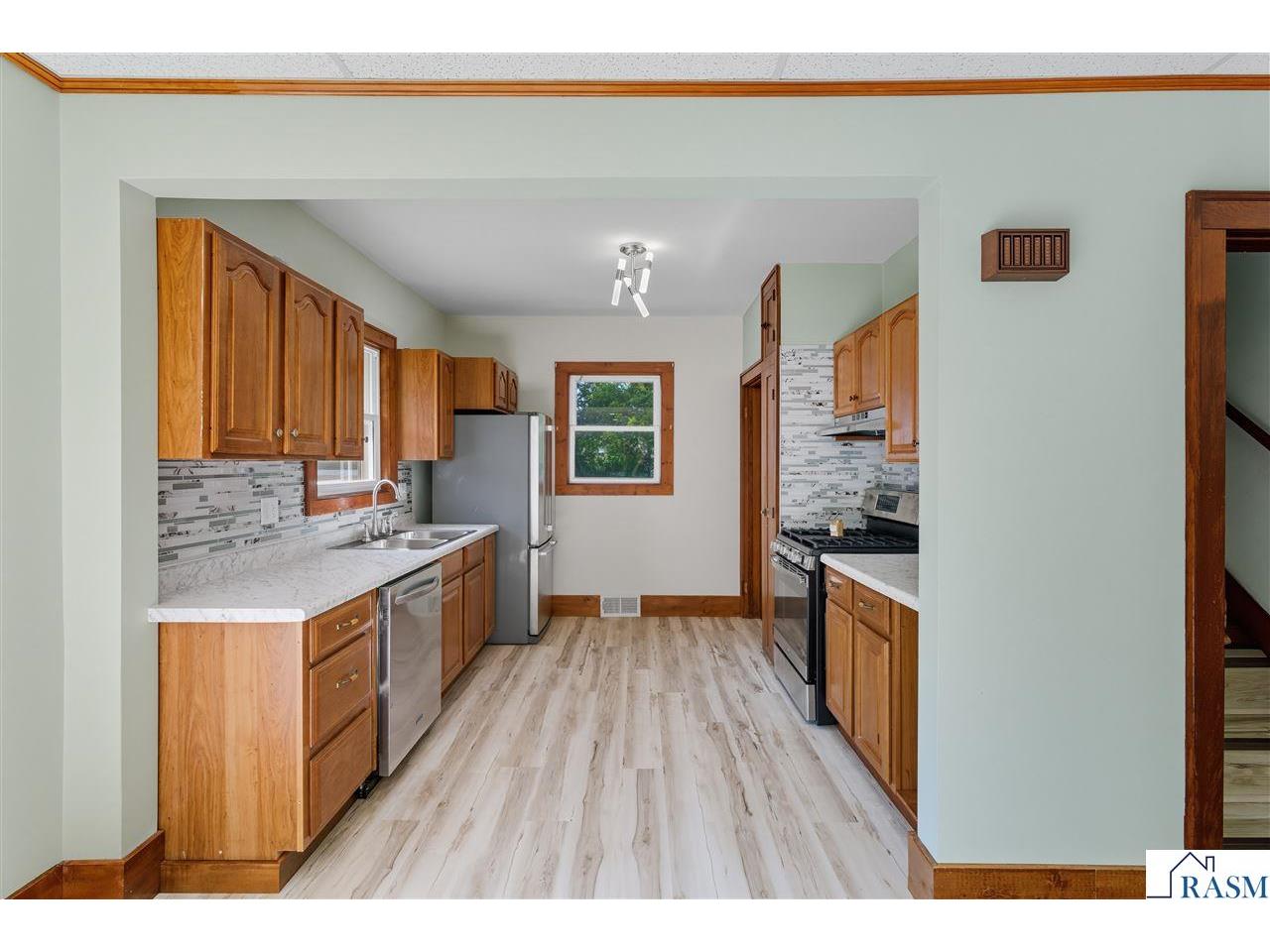 217 N Central Avenue Truman MN 56088 7038697 image16