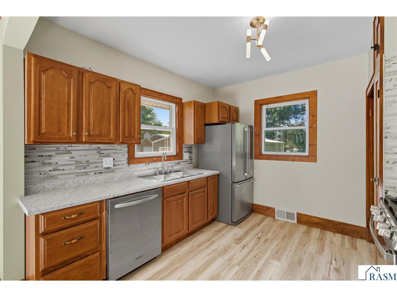 217 N Central Avenue Truman MN 56088 7038697 image17