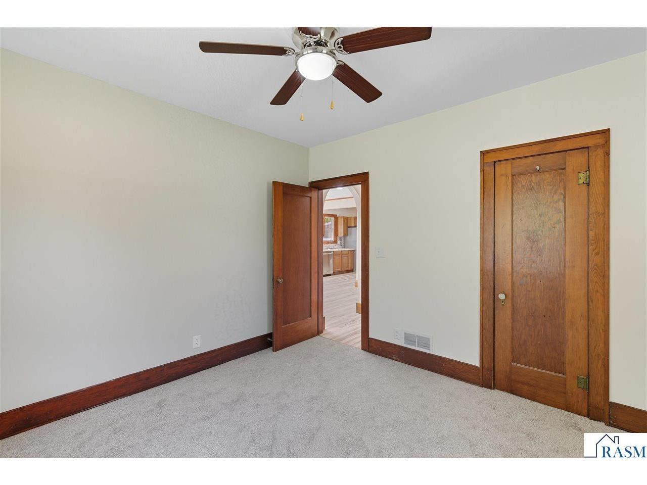 217 N Central Avenue Truman MN 56088 7038697 image20