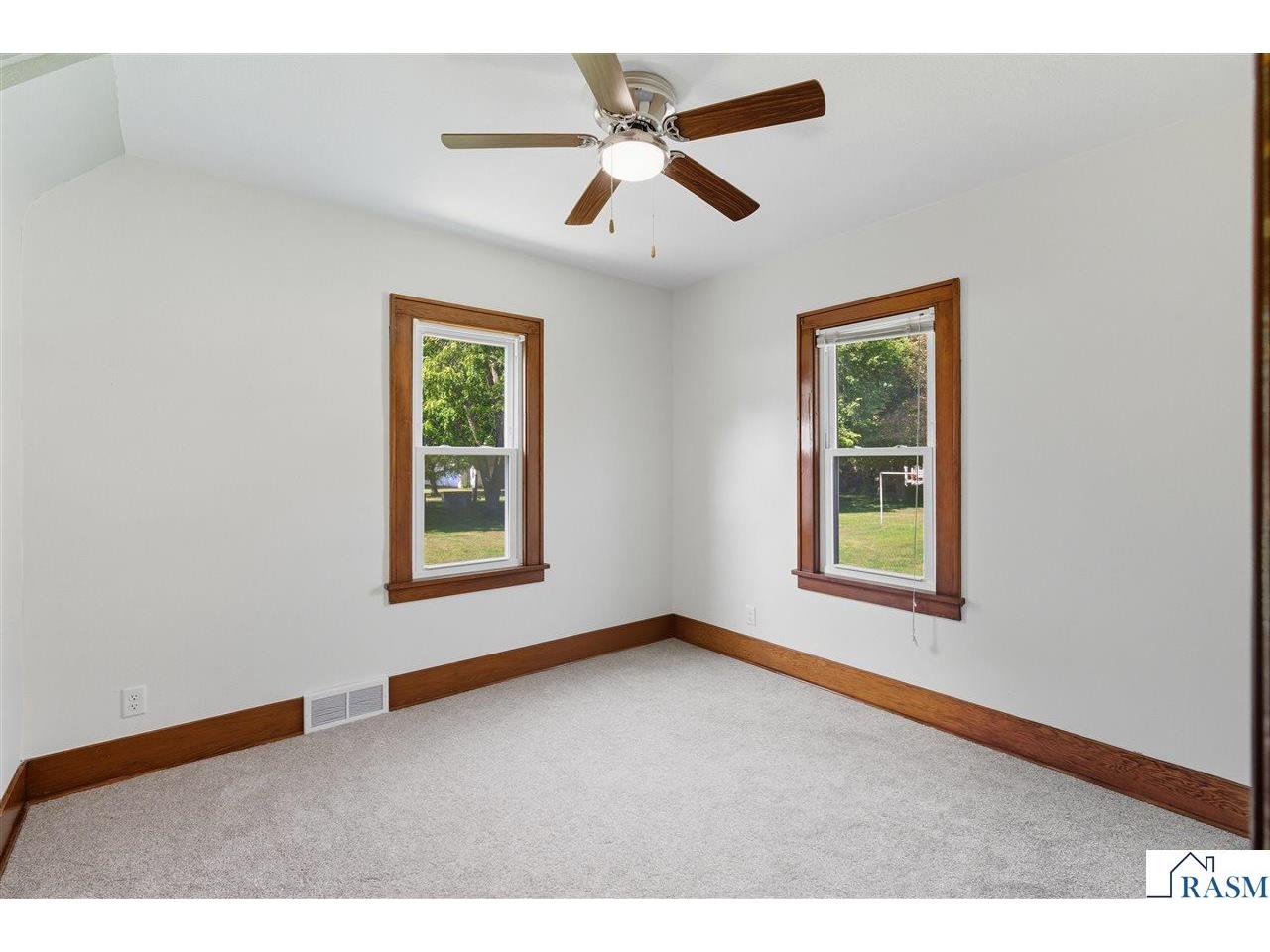 217 N Central Avenue Truman MN 56088 7038697 image22