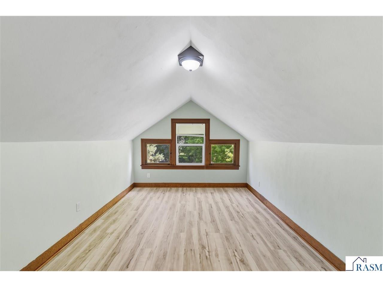 217 N Central Avenue Truman MN 56088 7038697 image26