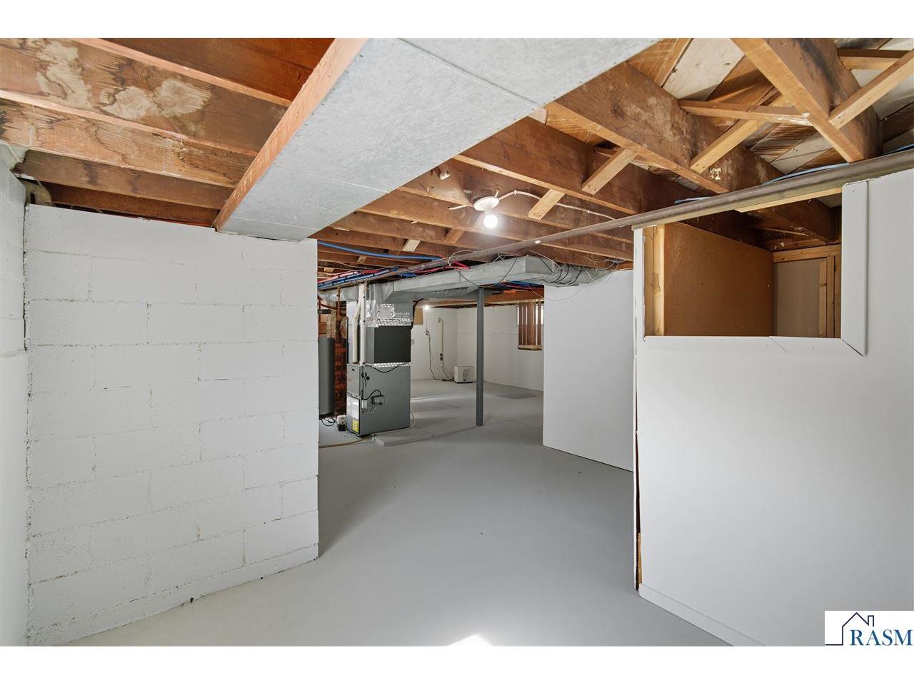 217 N Central Avenue Truman MN 56088 7038697 image29