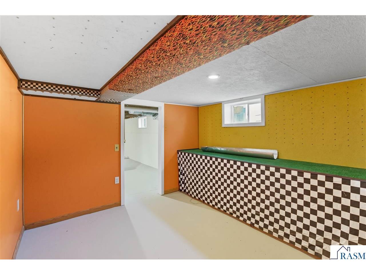 217 N Central Avenue Truman MN 56088 7038697 image33