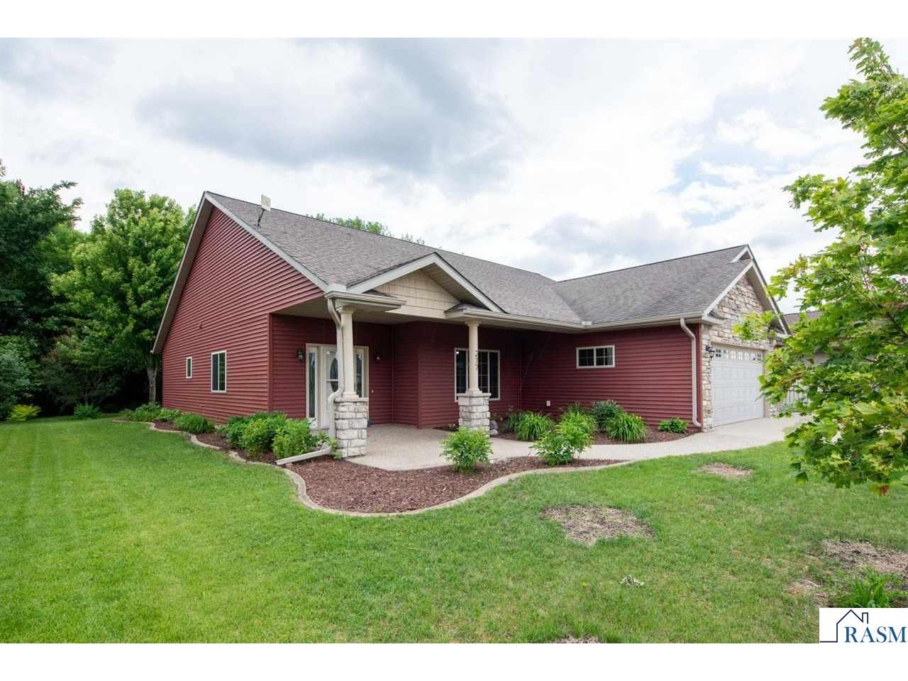 217 Pinehurst Drive Mankato MN 56001 267040615 image1