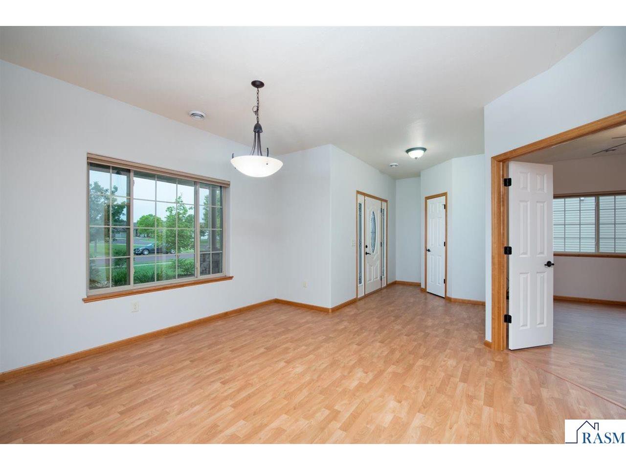 217 Pinehurst Drive Mankato MN 56001 267040615 image3