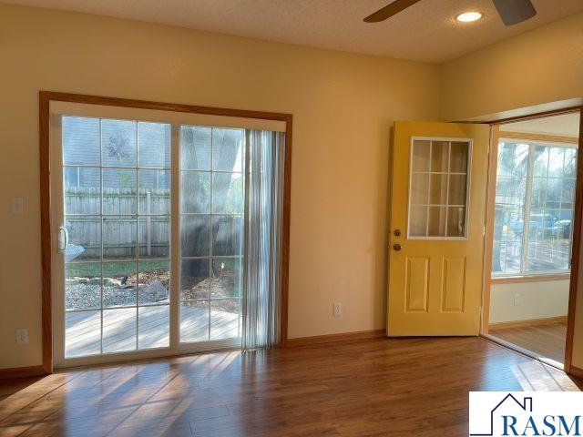 217 S Houk Good Thunder MN 56037 7039029 image20