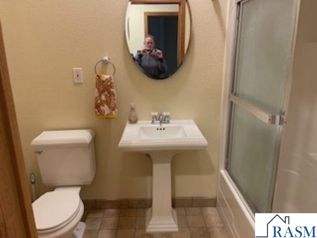 217 S Houk Good Thunder MN 56037 7039029 image24