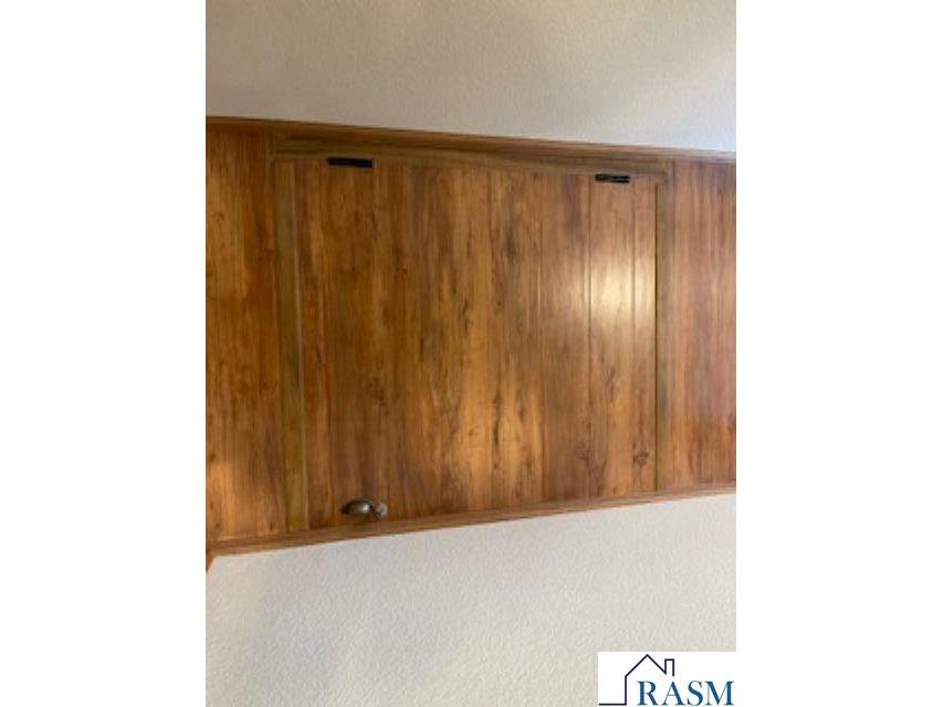 217 S Houk Good Thunder MN 56037 7039029 image27