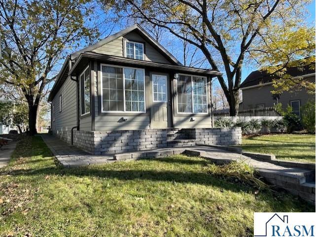 217 S Houk Good Thunder MN 56037 7039029 image3