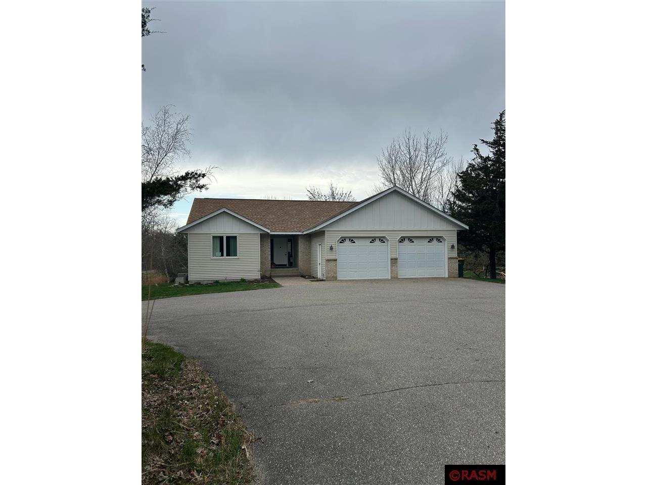 217 Stonehenge Drive Mankato MN 56001 7034743 image1