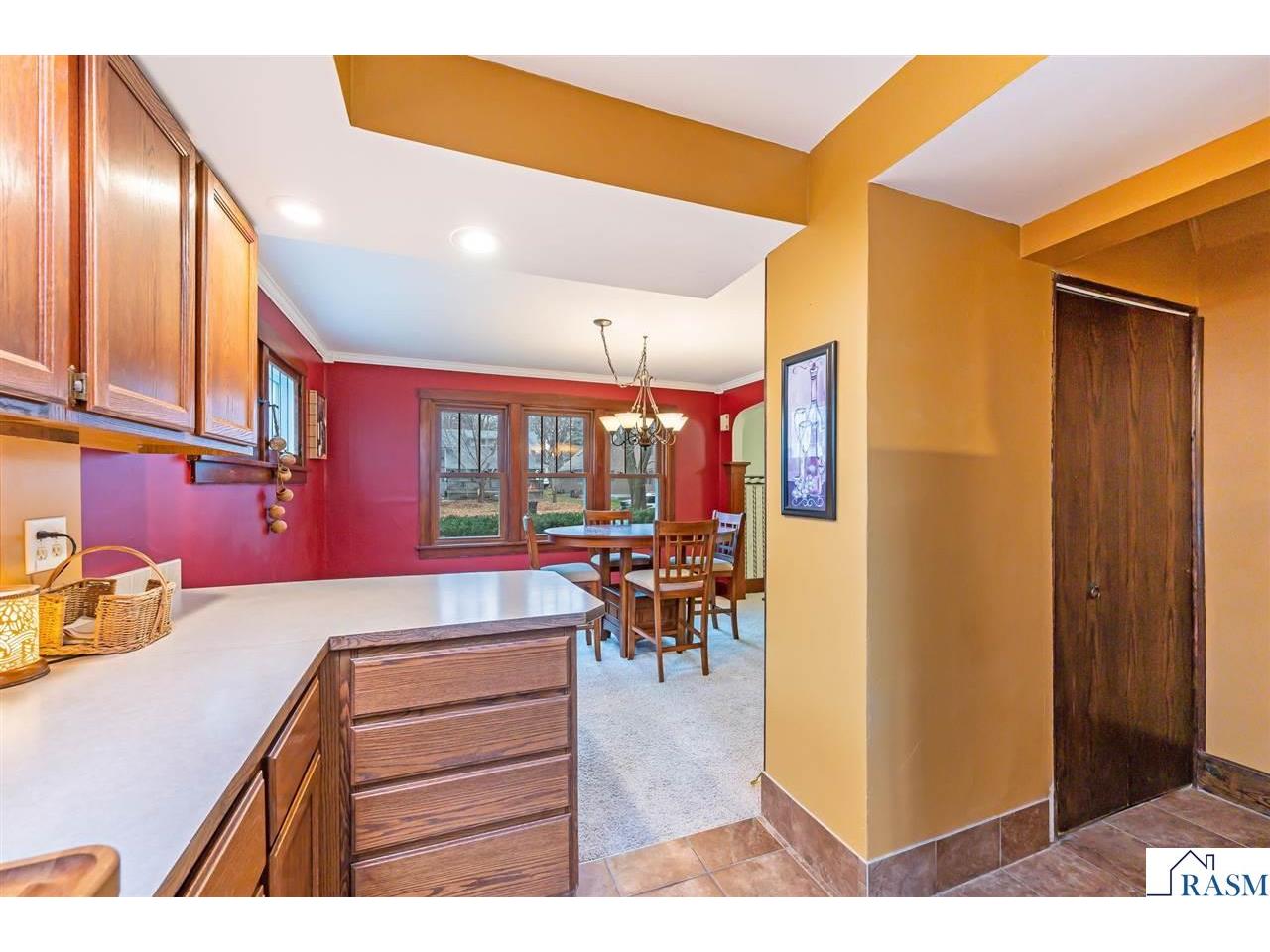 217 W 3rd Street Blue Earth MN 56013 7039085 image11