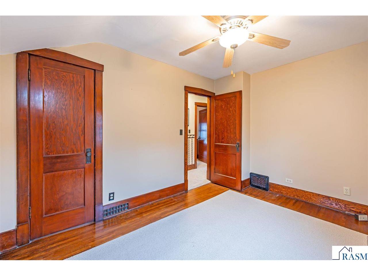 217 W 3rd Street Blue Earth MN 56013 7039085 image20