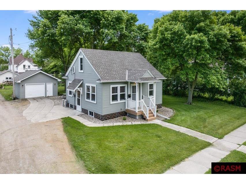 217 W 8th Street Blue Earth MN 56013 7035040 image1
