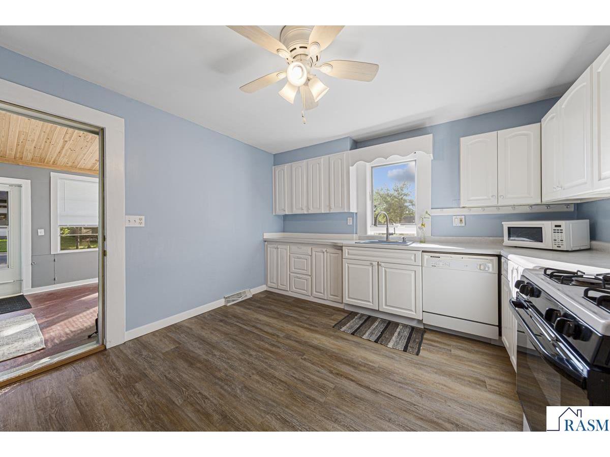 219 Davis Street Le Sueur MN 56058 7039580 image14