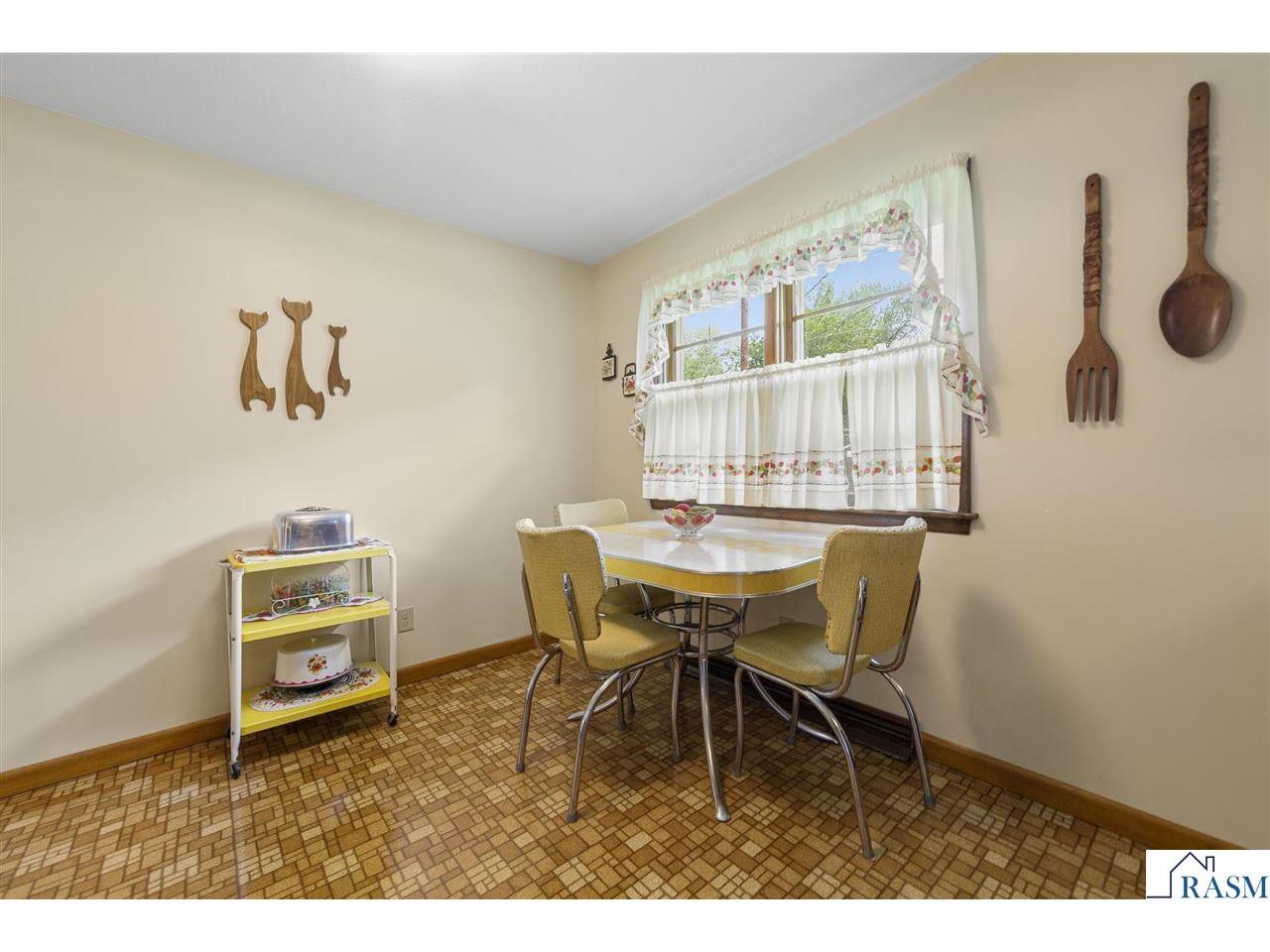 219 Floral Avenue Mankato MN 56001 267040544 image10