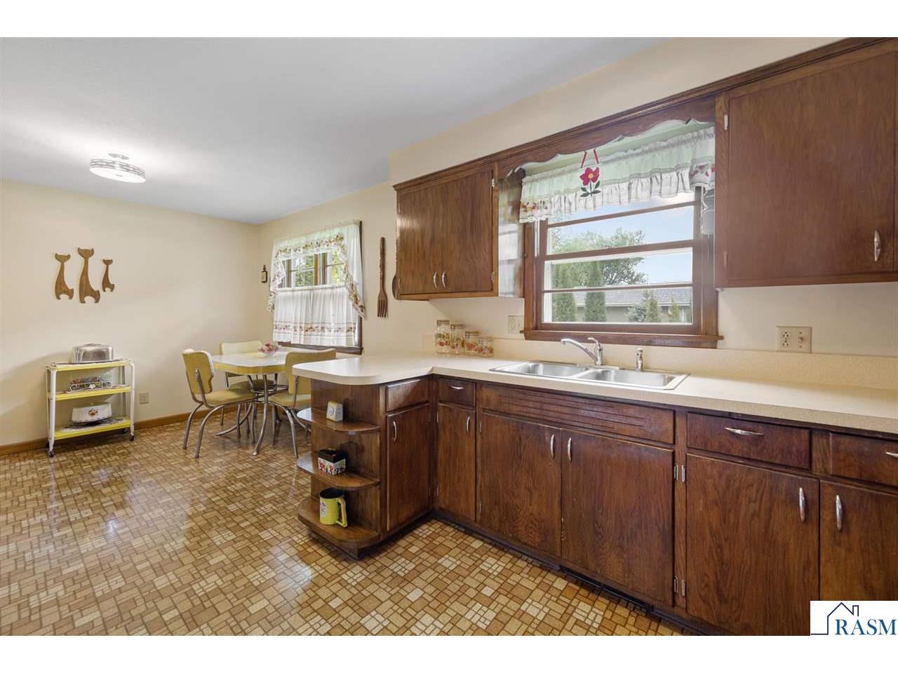 219 Floral Avenue Mankato MN 56001 267040544 image13
