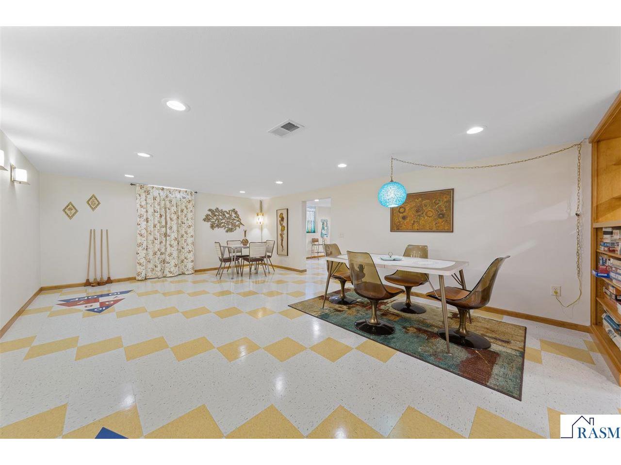 219 Floral Avenue Mankato MN 56001 267040544 image25