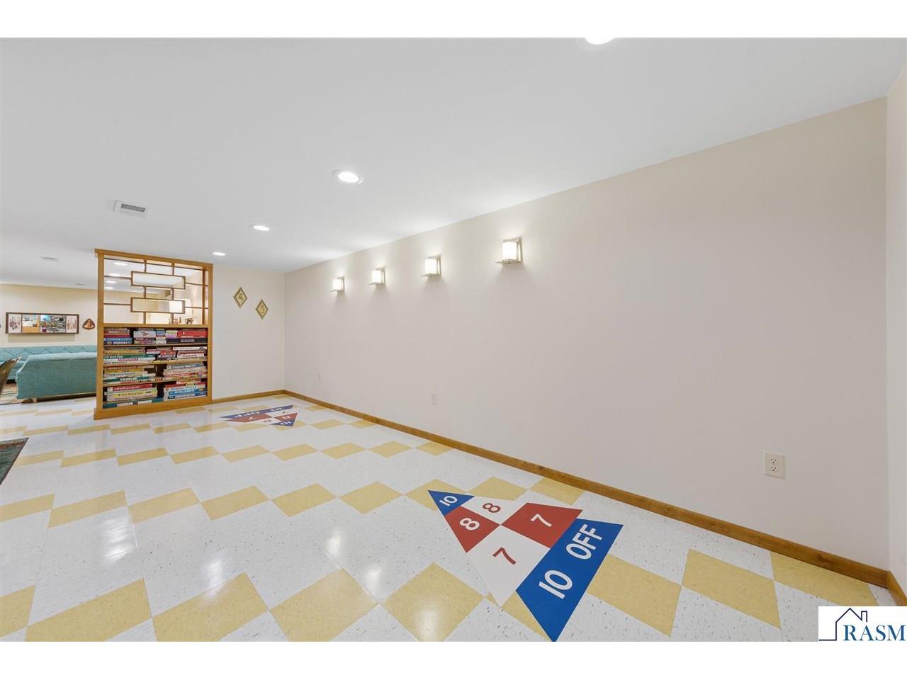 219 Floral Avenue Mankato MN 56001 267040544 image27