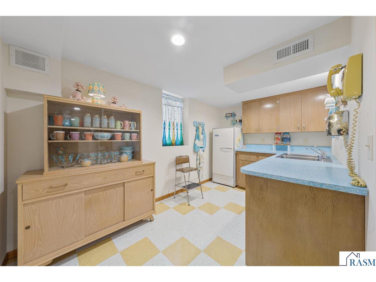 219 Floral Avenue Mankato MN 56001 267040544 image30