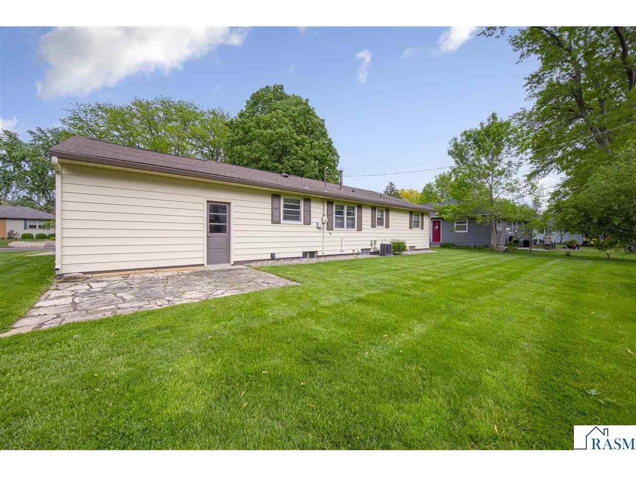 219 Floral Avenue Mankato MN 56001 267040544 image33