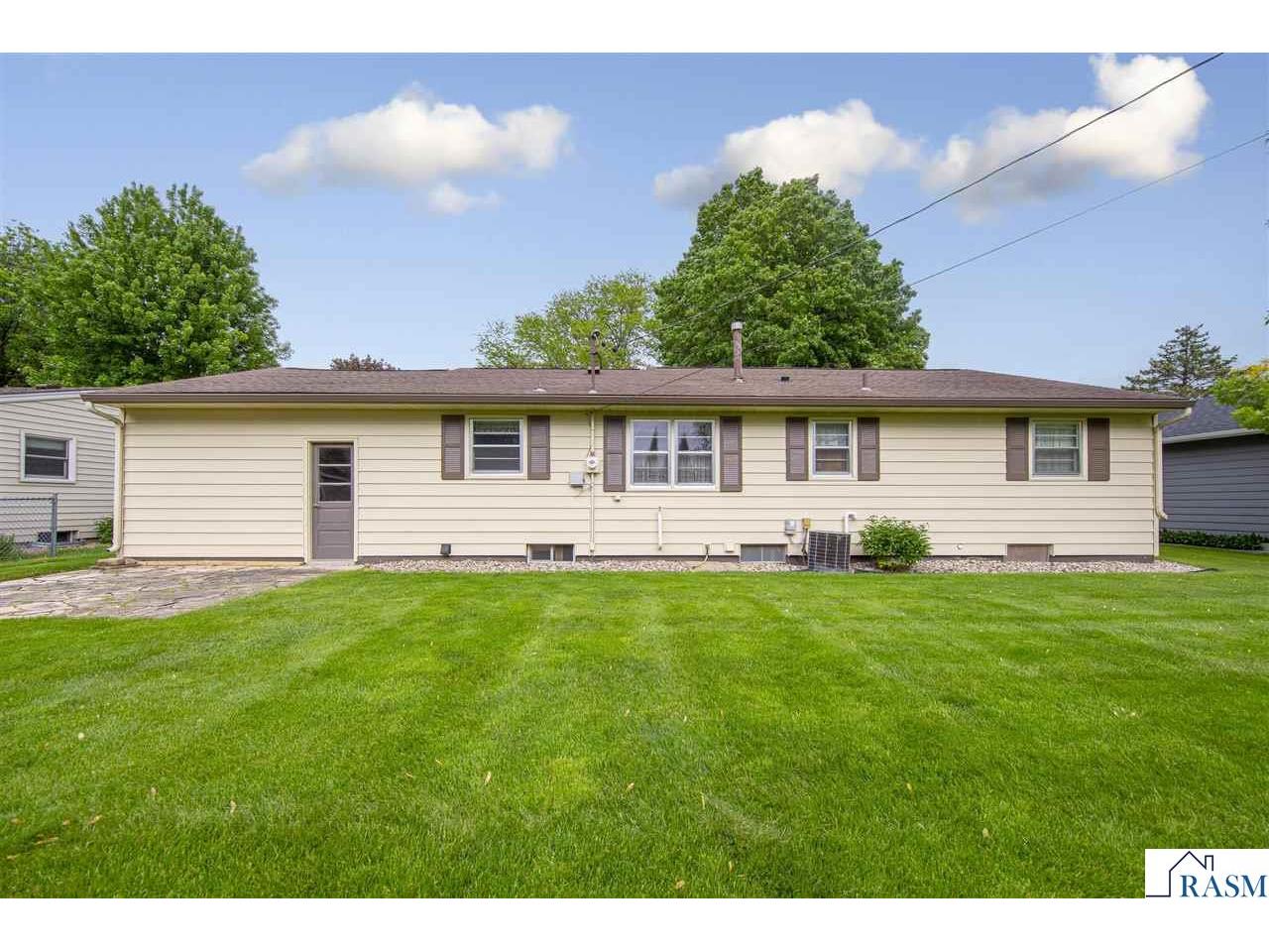 219 Floral Avenue Mankato MN 56001 267040544 image34