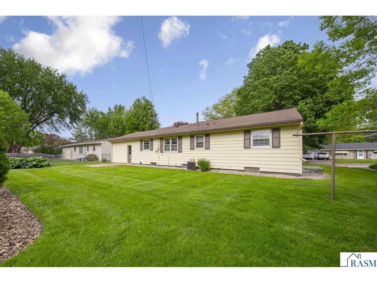 219 Floral Avenue Mankato MN 56001 267040544 image35