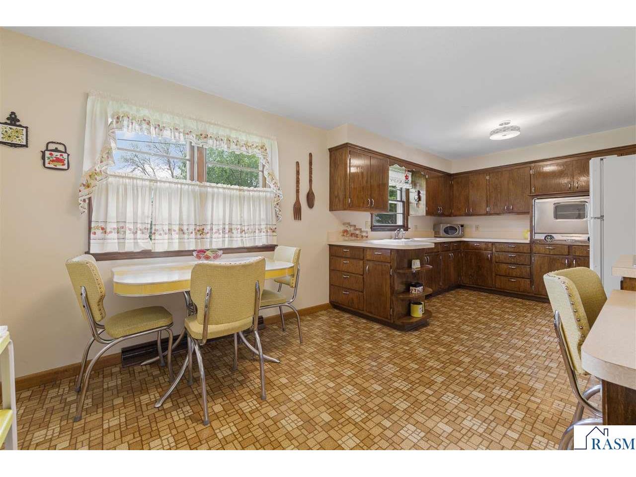 219 Floral Avenue Mankato MN 56001 267040544 image9