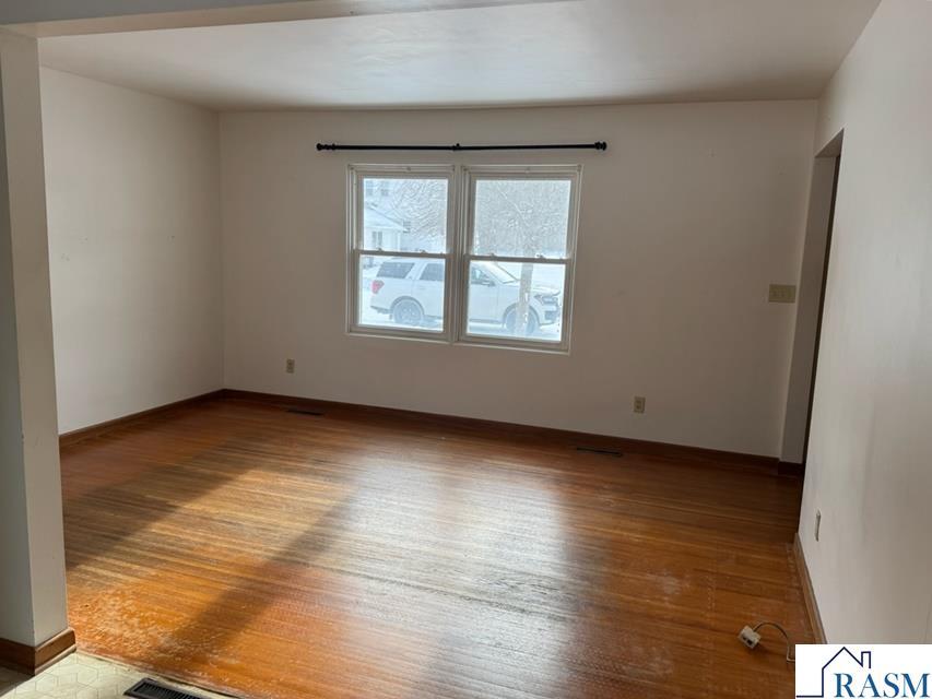 219 N Circle Drive Blue Earth MN 56013 7039313 image2