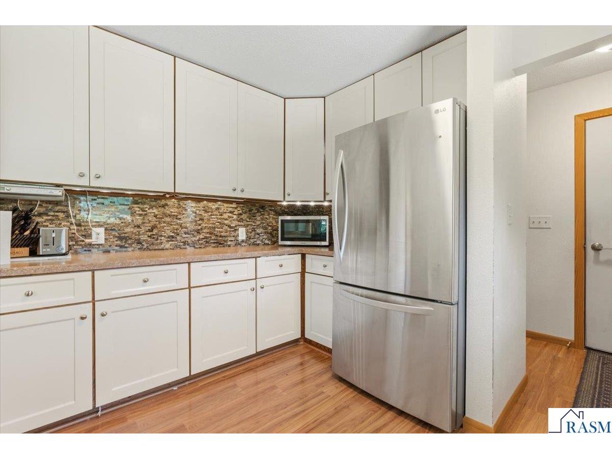 219 SE 5th Street Madelia MN 56062 267040944 image10