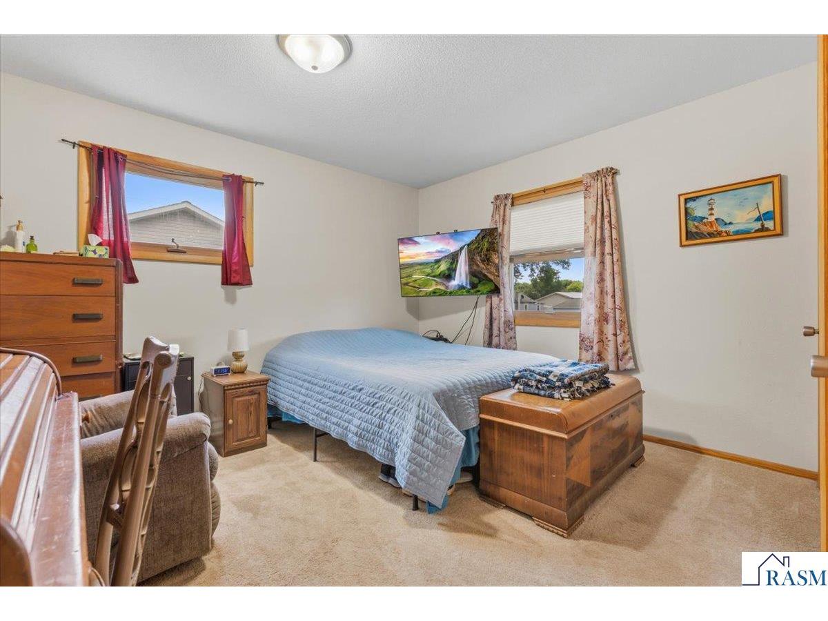 219 SE 5th Street Madelia MN 56062 267040944 image11