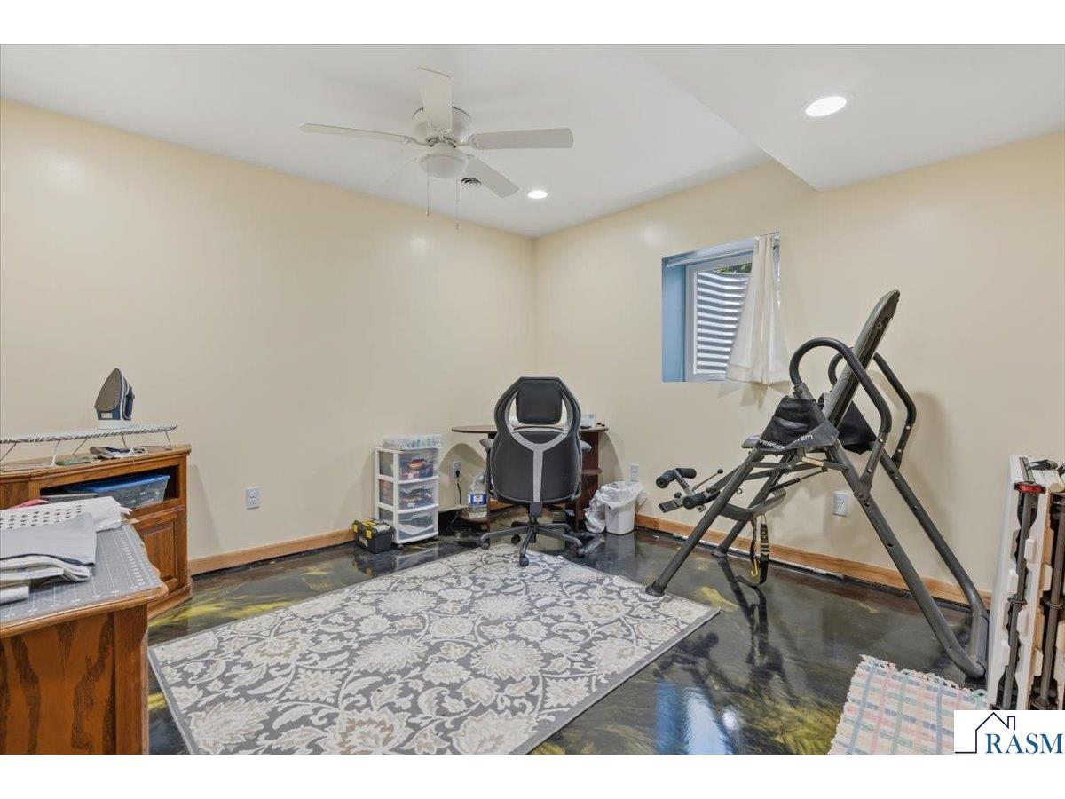 219 SE 5th Street Madelia MN 56062 267040944 image29