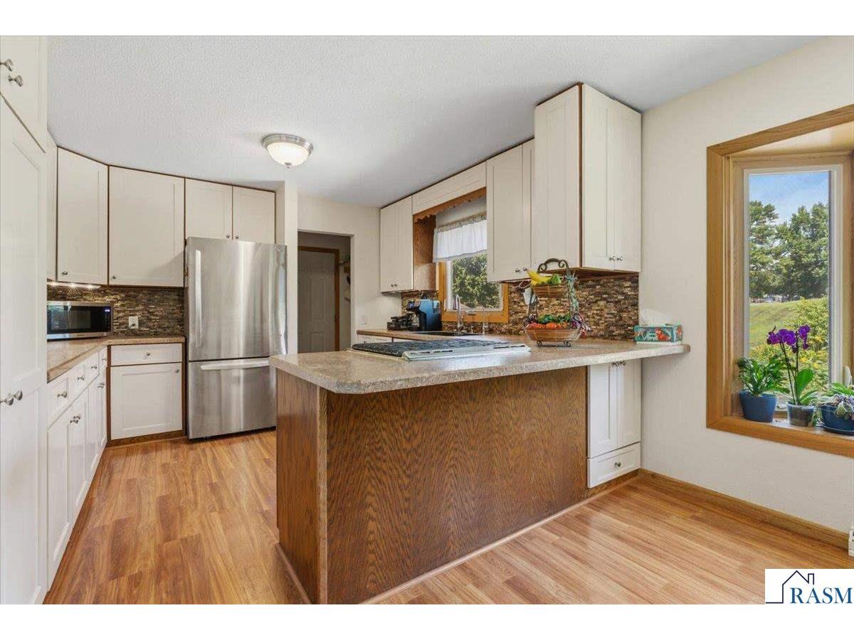 219 SE 5th Street Madelia MN 56062 267040944 image5