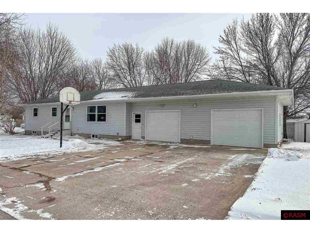 22 N 9th Avenue Minnesota Lake MN 56068 7034143 image1
