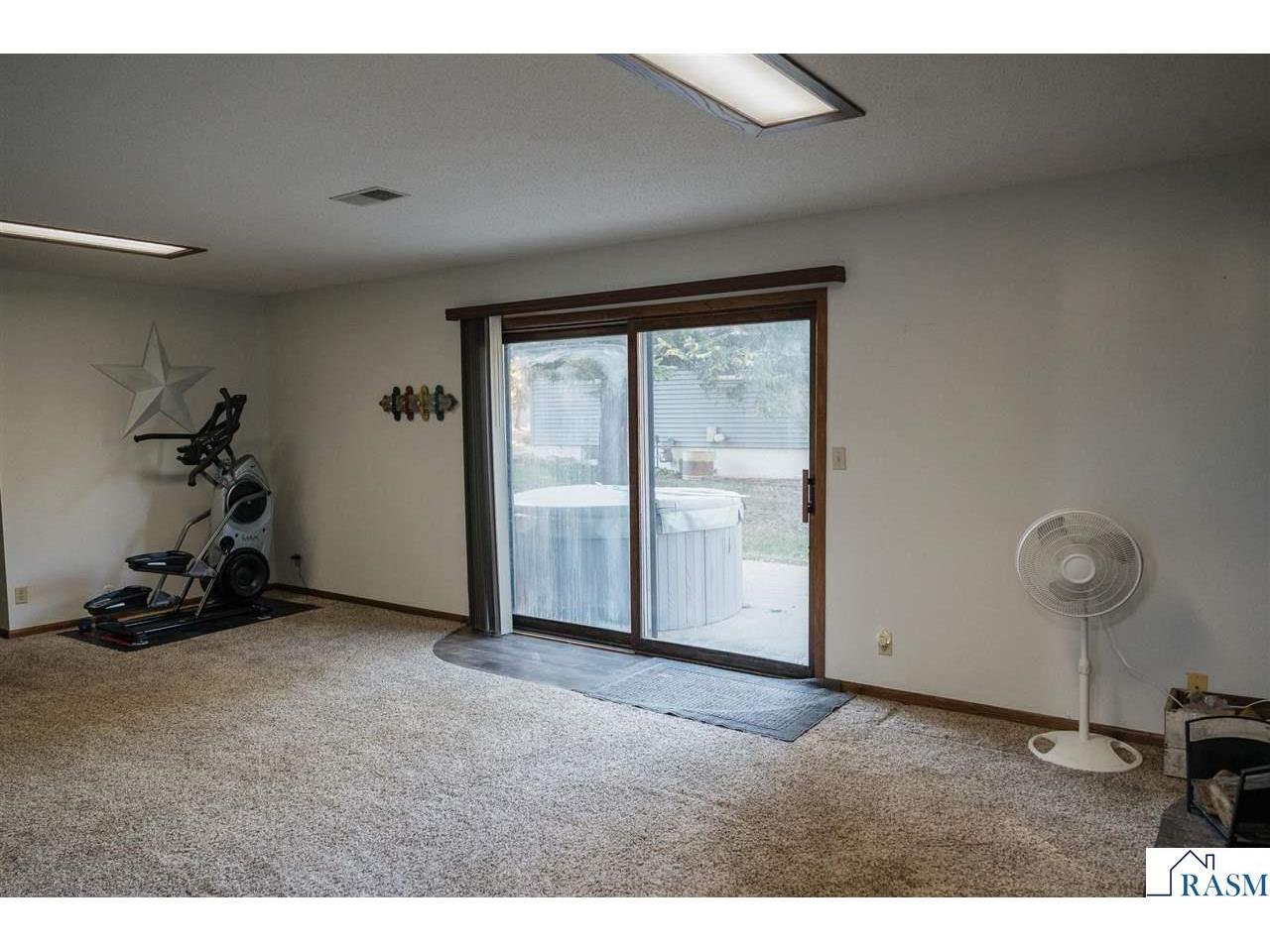 220 E Christina Street Fairmont MN 56031 7039037 image22