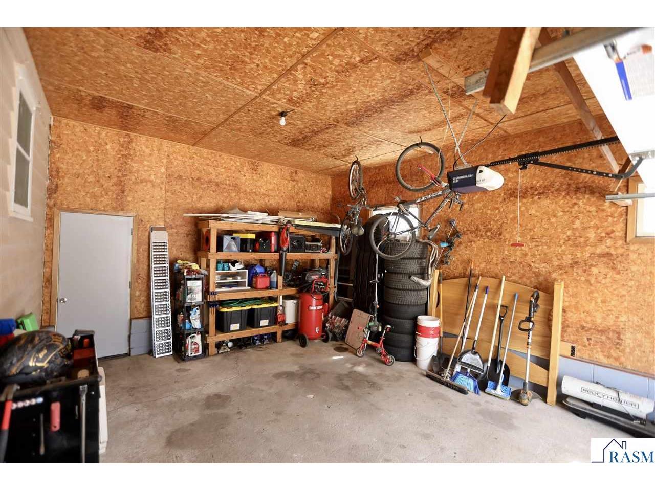 220 SE Adams Avenue Madelia MN 56062 7040016 image24
