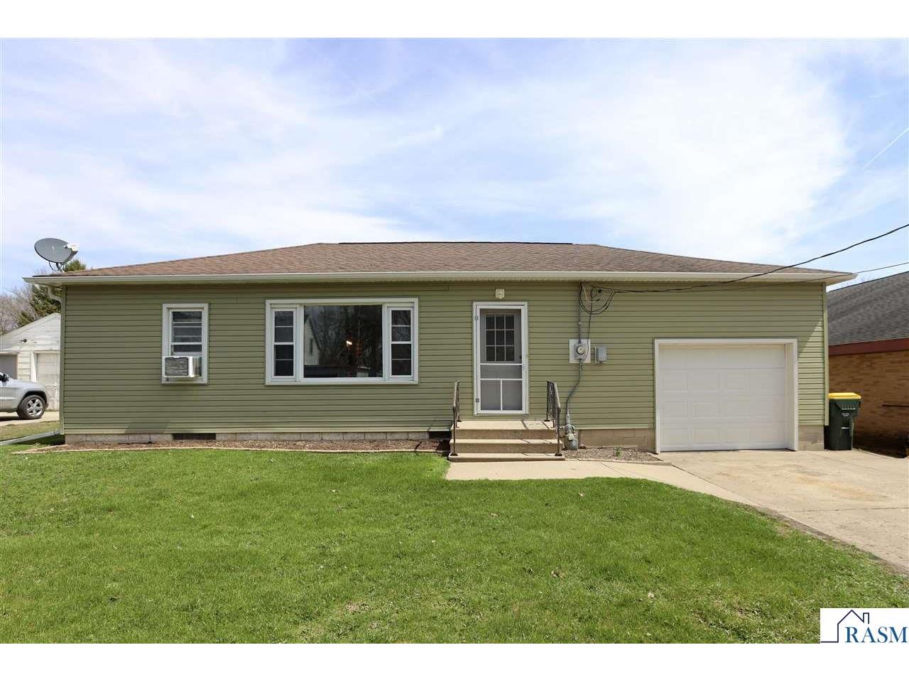 220 SE Adams Avenue Madelia MN 56062 7040016 image27