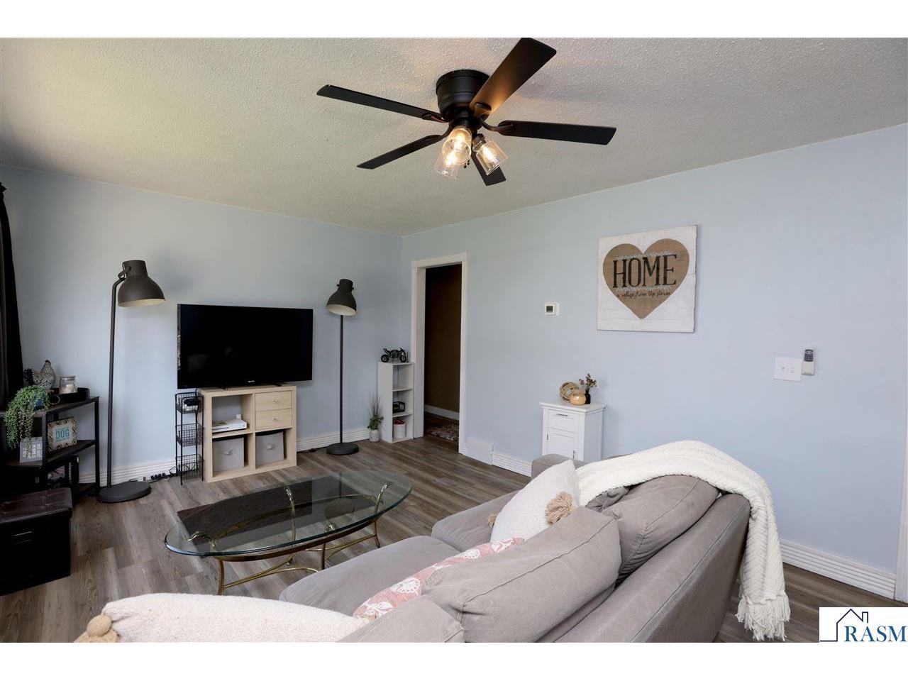 220 SE Adams Avenue Madelia MN 56062 7040016 image3