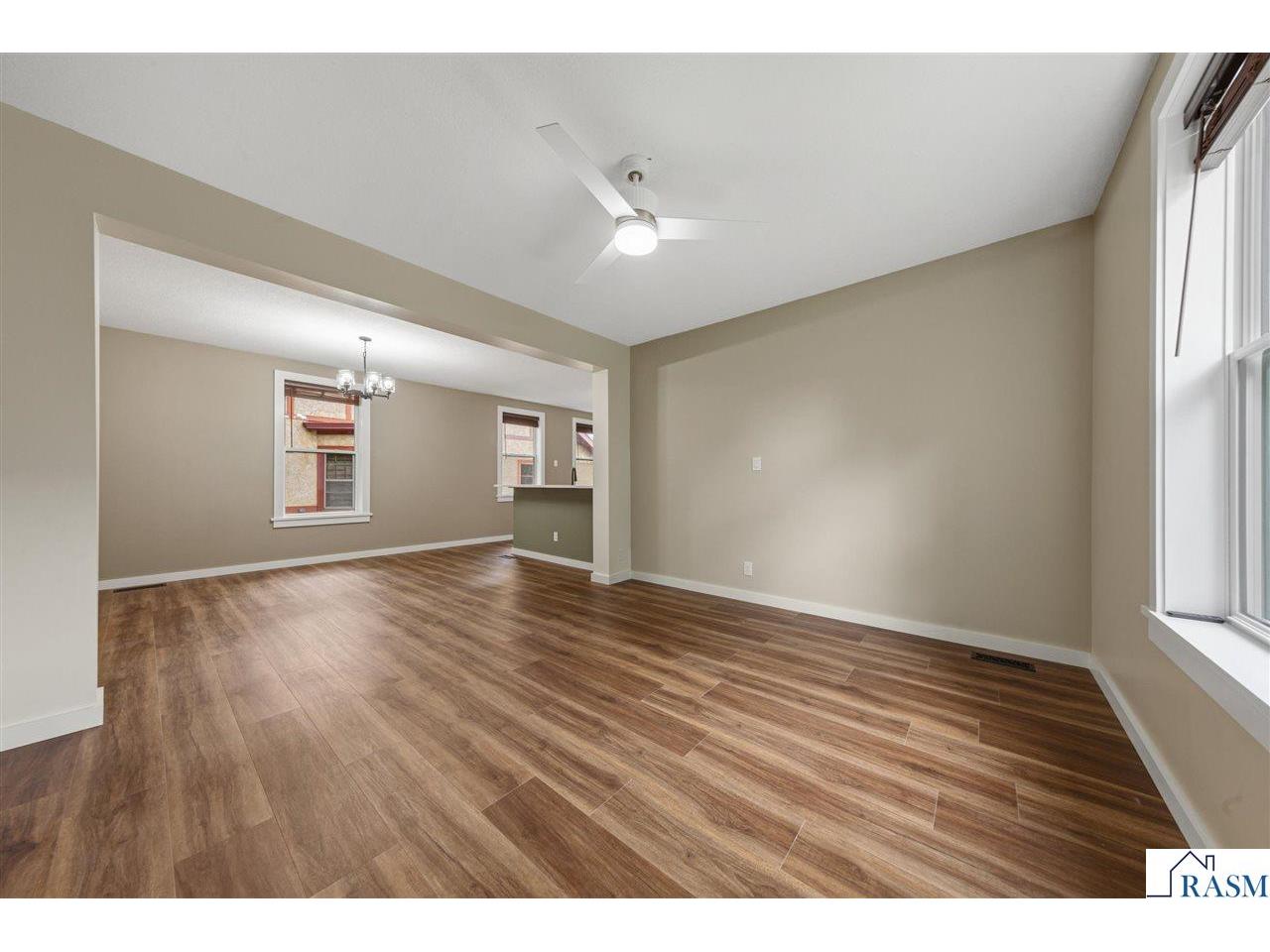 220 W 5th Street Mankato MN 56001 267040658 image10