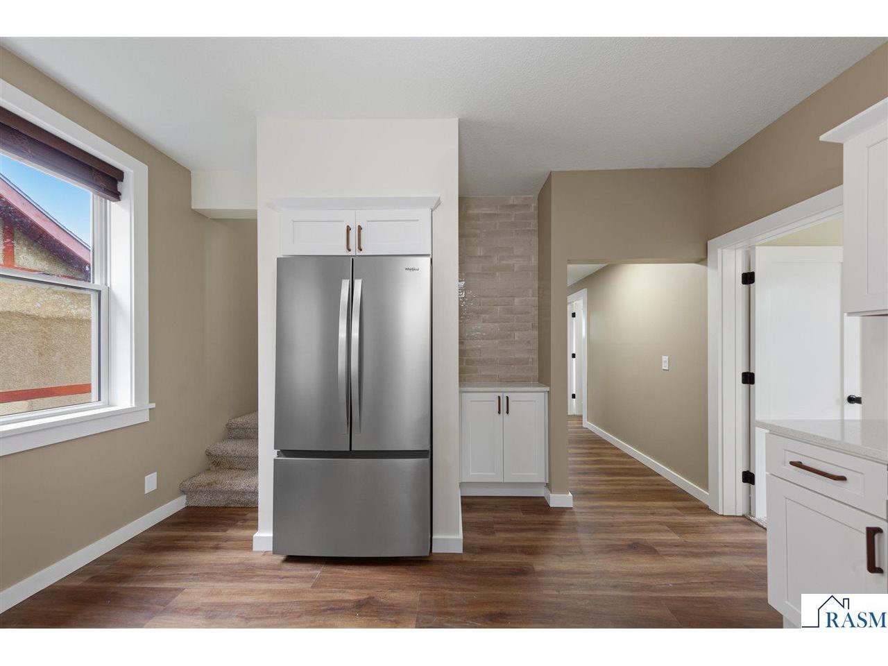 220 W 5th Street Mankato MN 56001 267040658 image13