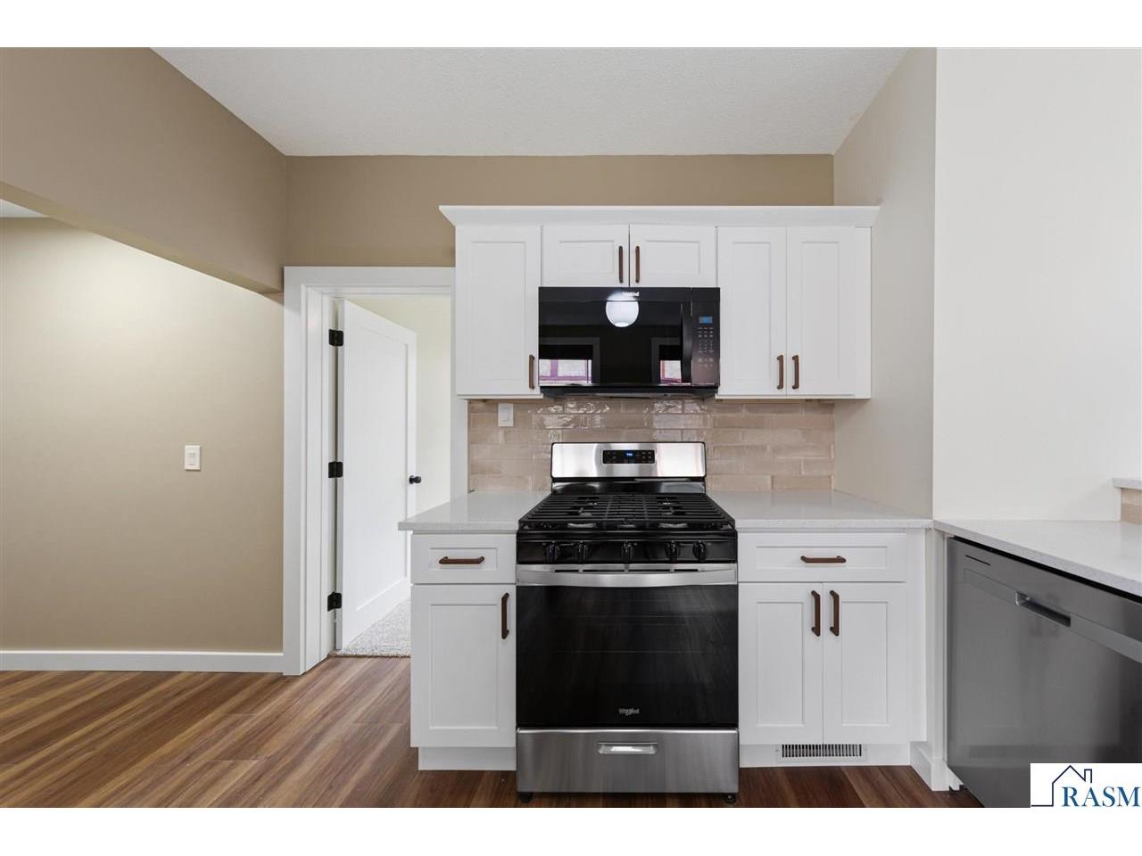 220 W 5th Street Mankato MN 56001 267040658 image15