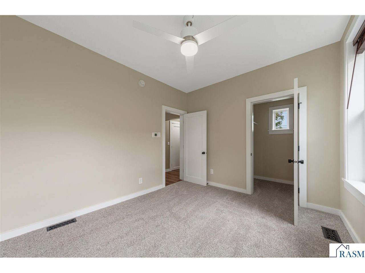 220 W 5th Street Mankato MN 56001 267040658 image20