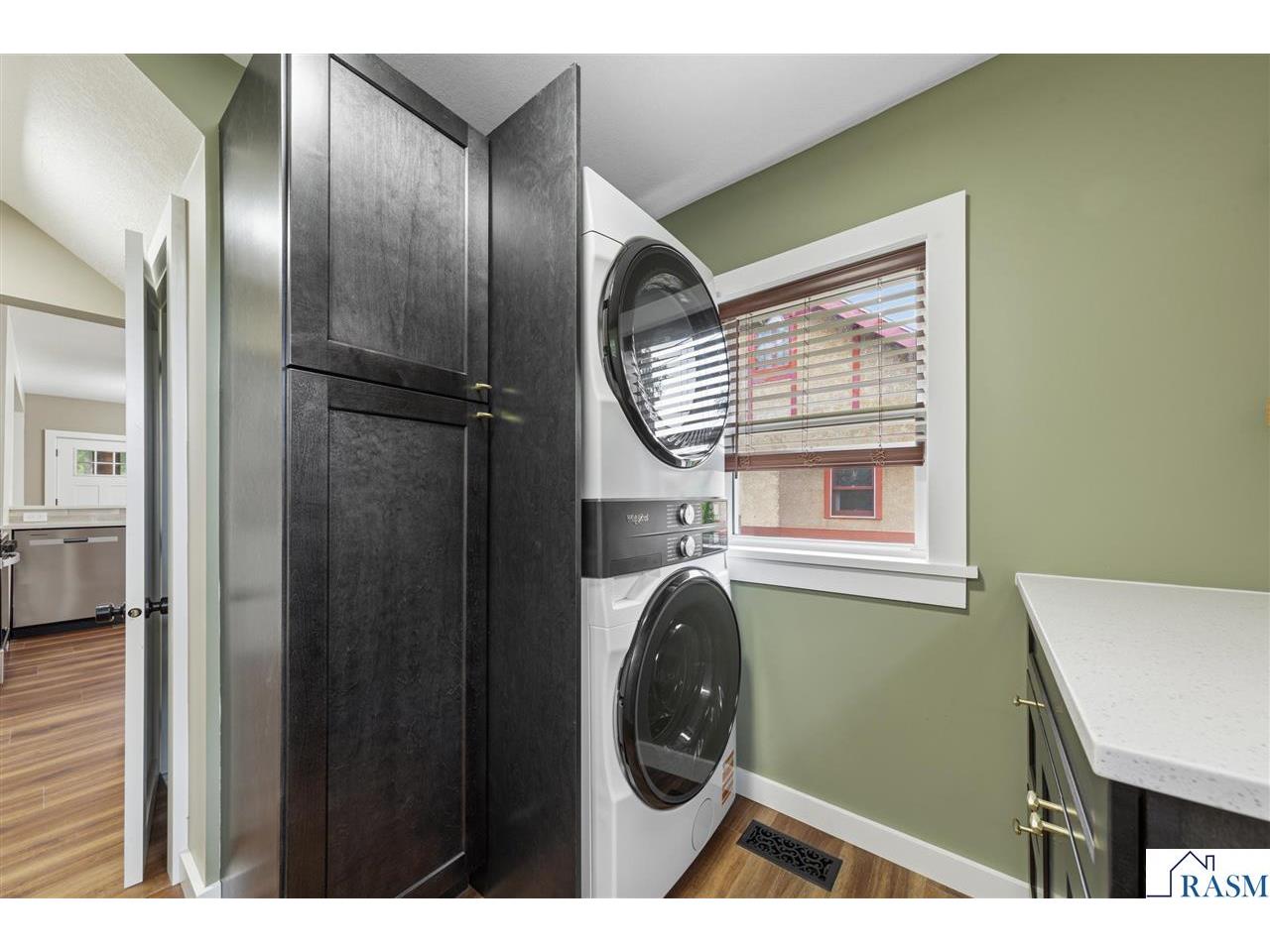 220 W 5th Street Mankato MN 56001 267040658 image22