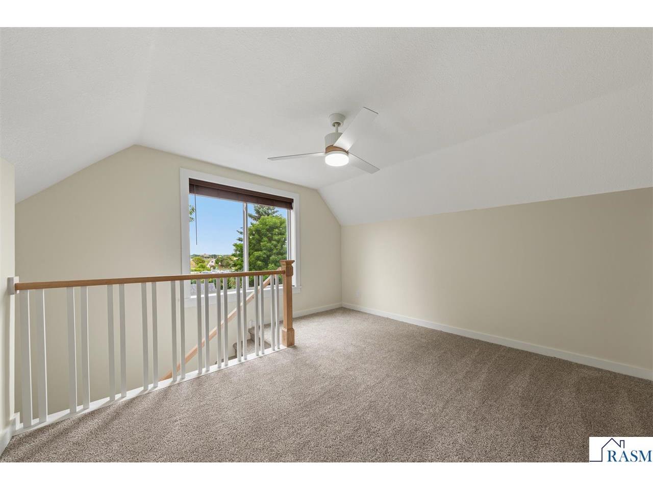 220 W 5th Street Mankato MN 56001 267040658 image28