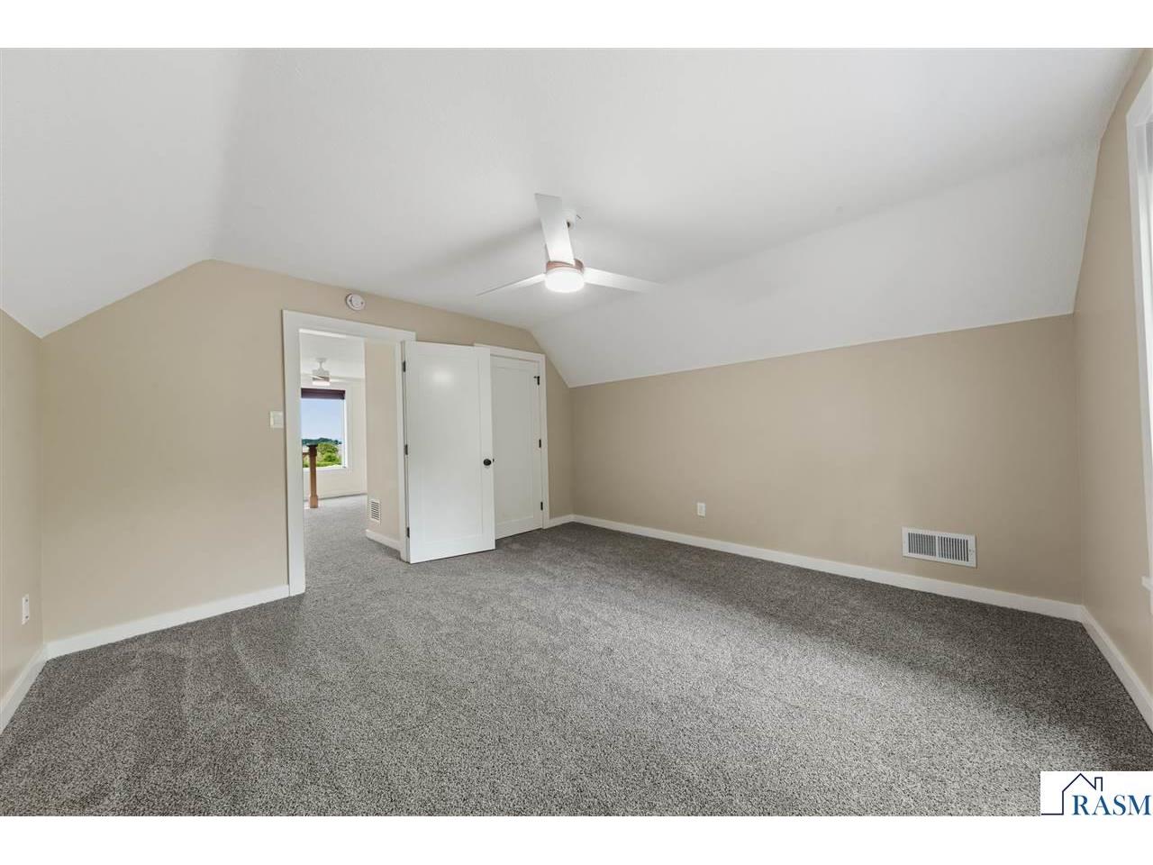 220 W 5th Street Mankato MN 56001 267040658 image30