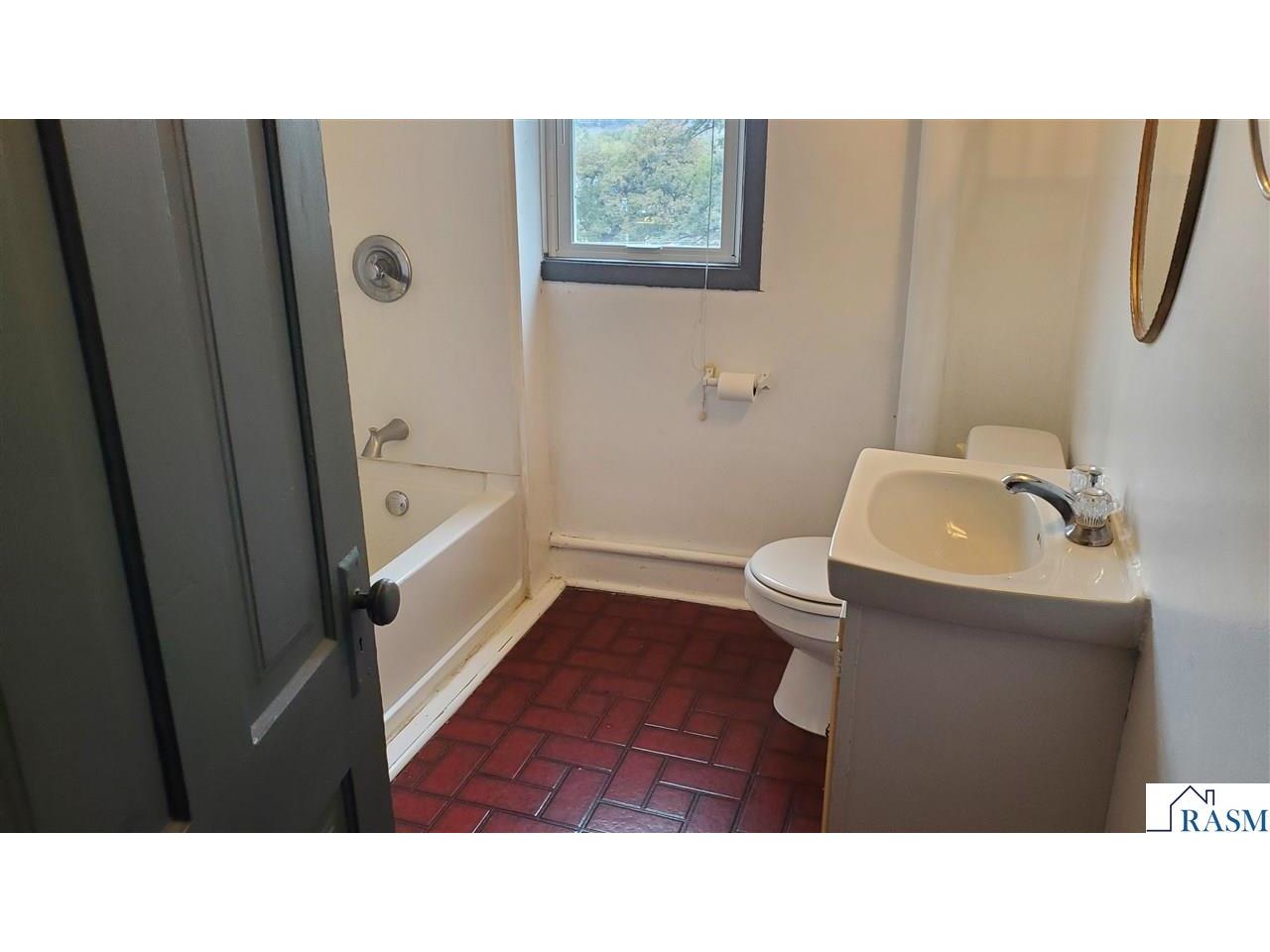 221 Bridge Street Le Sueur MN 56058 7039262 image12