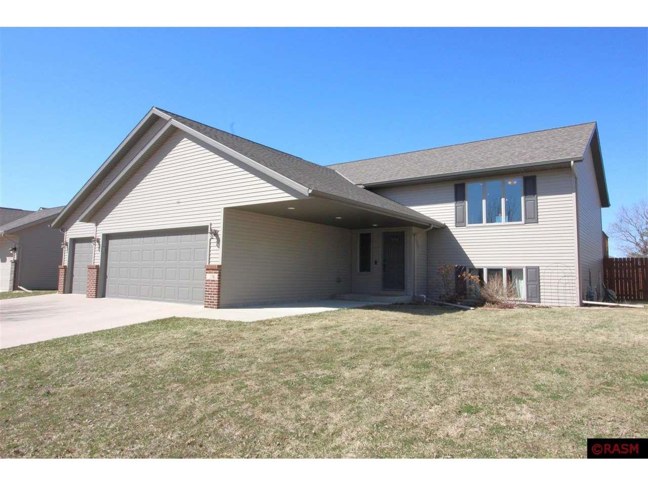 221 Creekside Drive Eagle Lake MN 56024 7032041 image1
