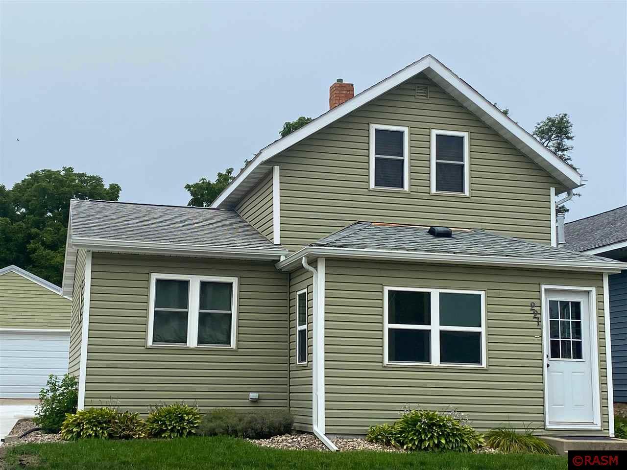 221 S Lincoln Street Lake Crystal MN 56055 7033173 image1