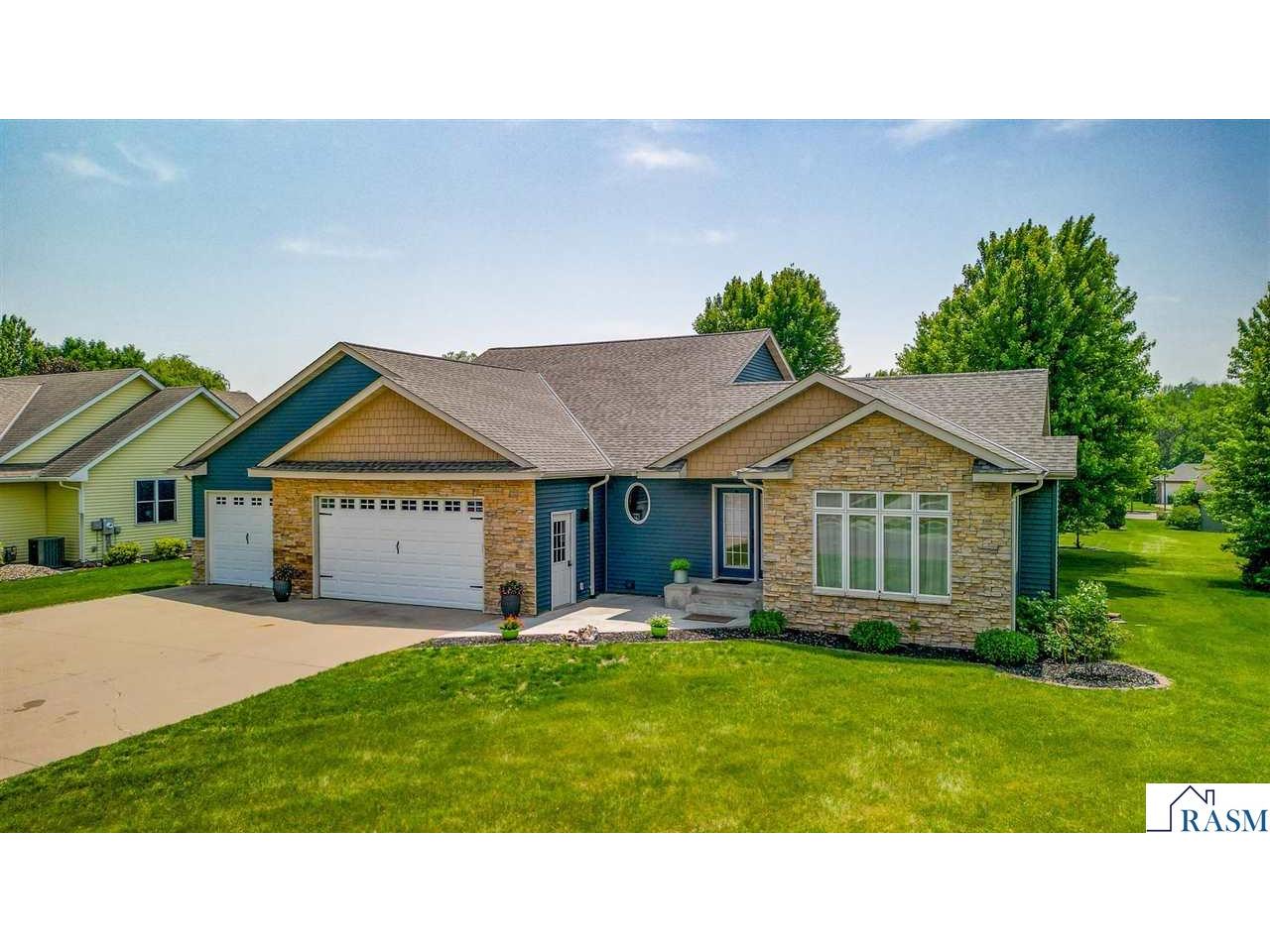 221 Victoria Boulevard Mankato MN 56001 7037796 image1