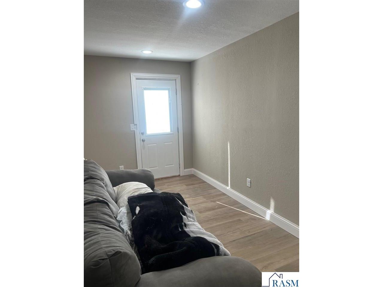 221 W Main Street Saint Clair MN 56080 7038944 image4