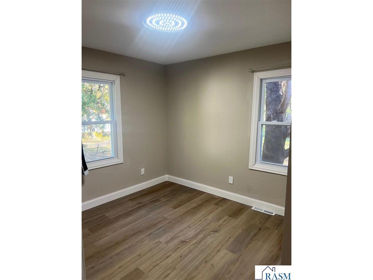 221 W Main Street Saint Clair MN 56080 7038944 image8